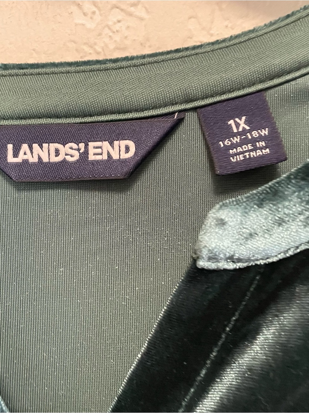 Lands' End Teal Velvet Long Sleeve Button Down Shirt Whimsical Size 1X - Picture 3 of 7